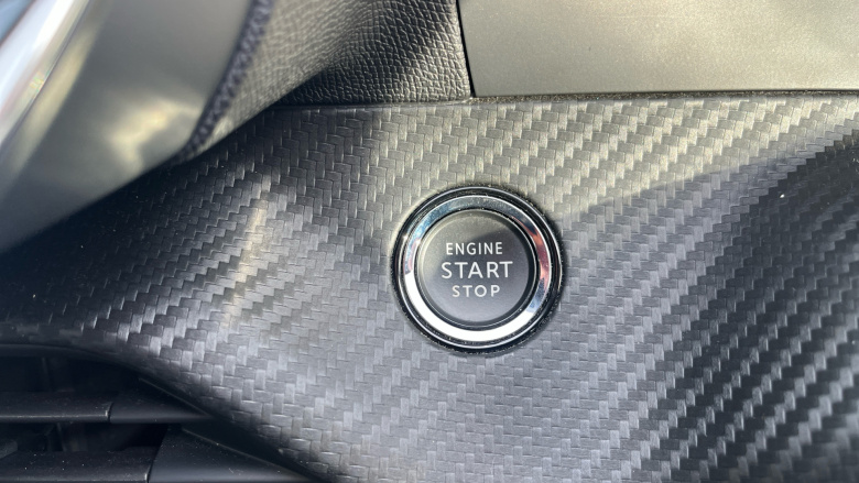 Peugeot 208 1.2 PureTech 100 Allure 5dr Petrol Hatchback